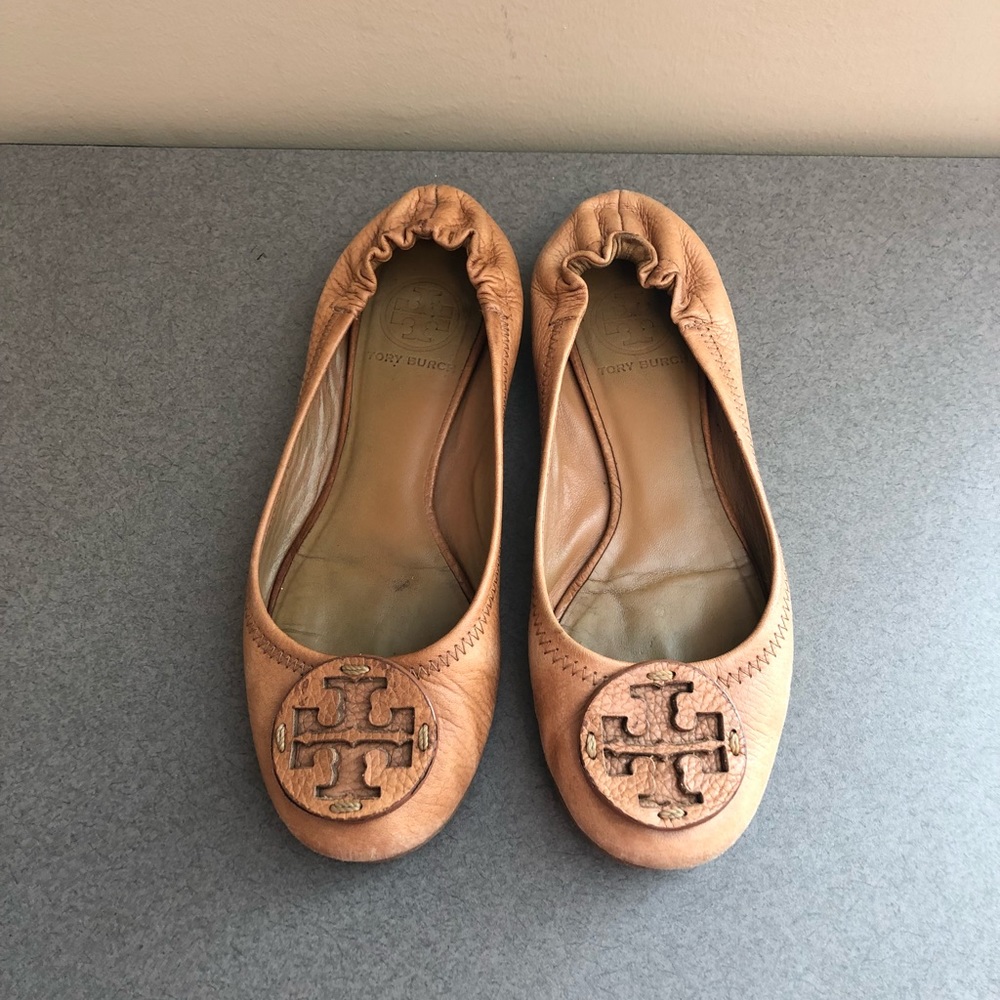 Tory Burch tan flats